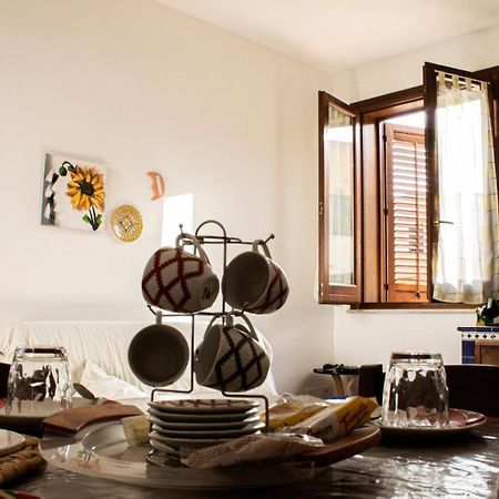 Casa Vacanze Di Anna E Selene Villa Favignana Exterior foto