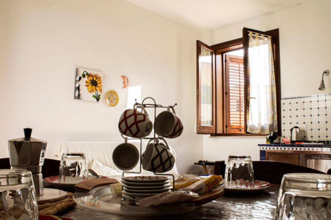Casa Vacanze Di Anna E Selene Villa Favignana Exterior foto